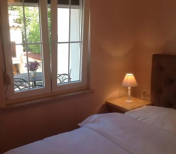 Provance Lejlighed *